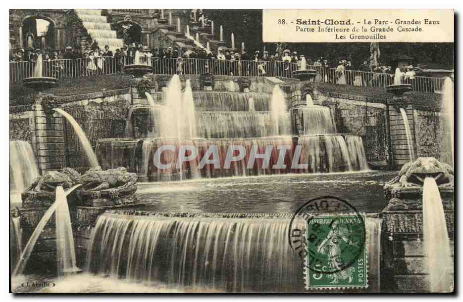 CPA Parc de Saint Cloud Le Grandes Eaux Partie Inferieure de la Grande Cascade Les grenouilles