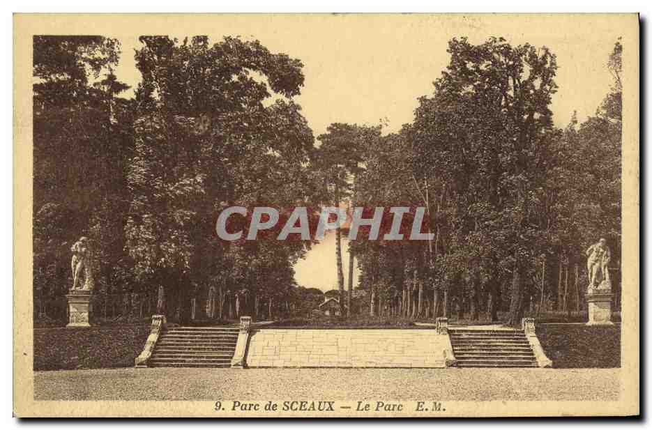 CPA Sceaux Un Coin du Parc