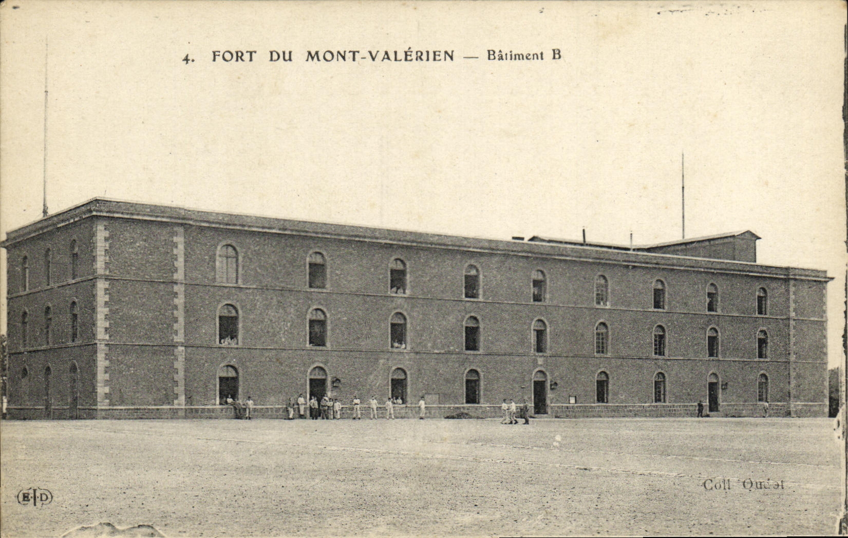 CPA Fort du Mont Valerien Batiment B Militaria