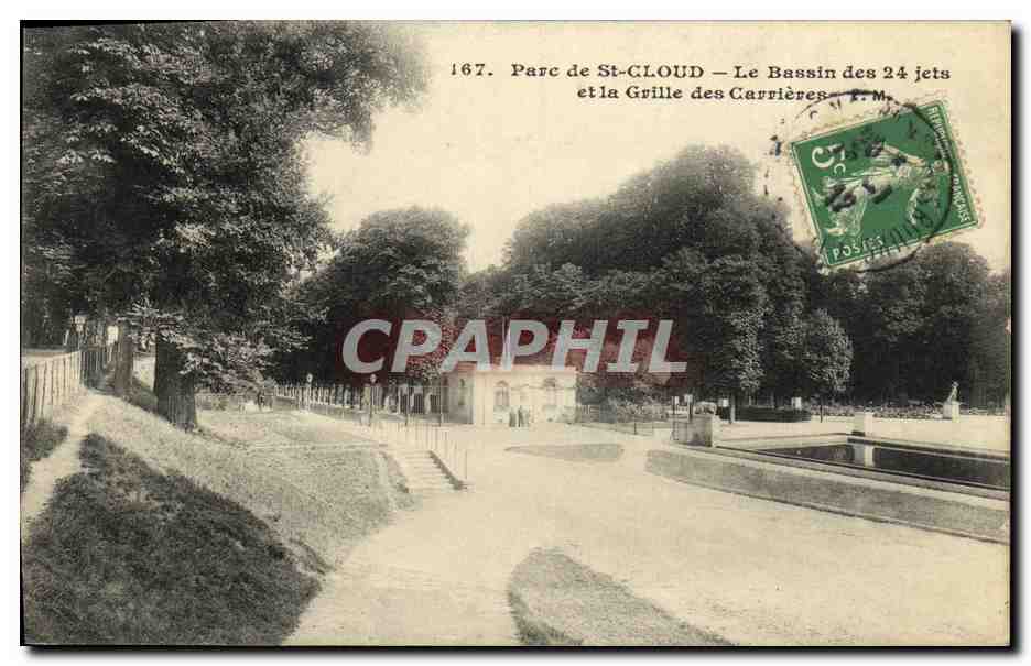 CPA Saint Cloud Le Bassin des 24 jets et la Grille des Carrieres