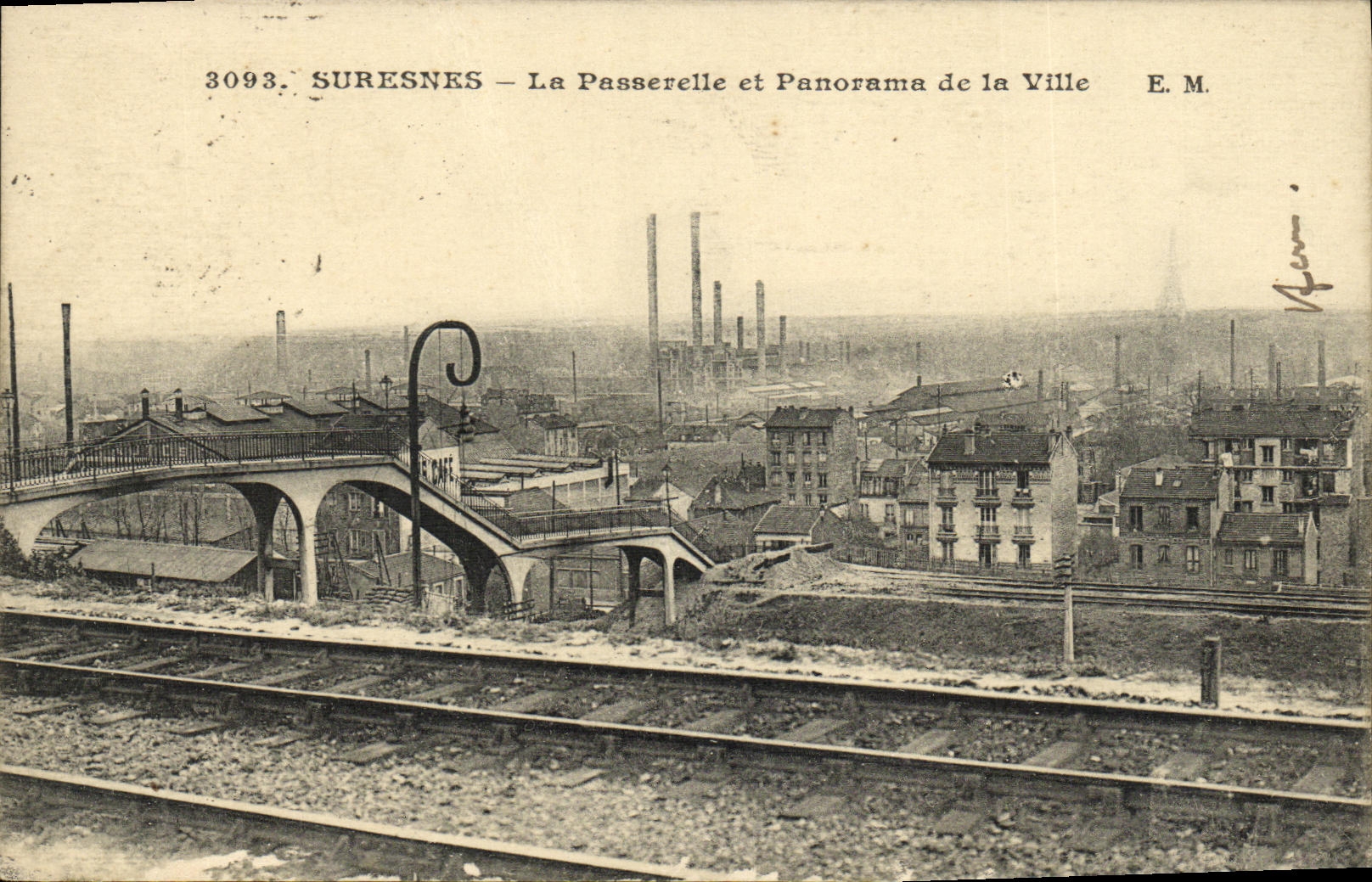 CPA Suresnes La Passerelle et Panorama de la Ville
