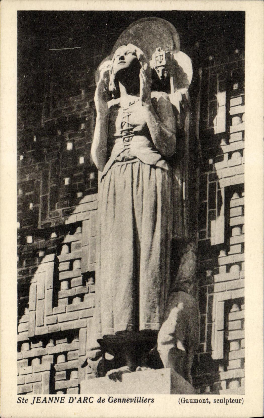 CPA Ste Jeanne D Arc de Gennevilliers