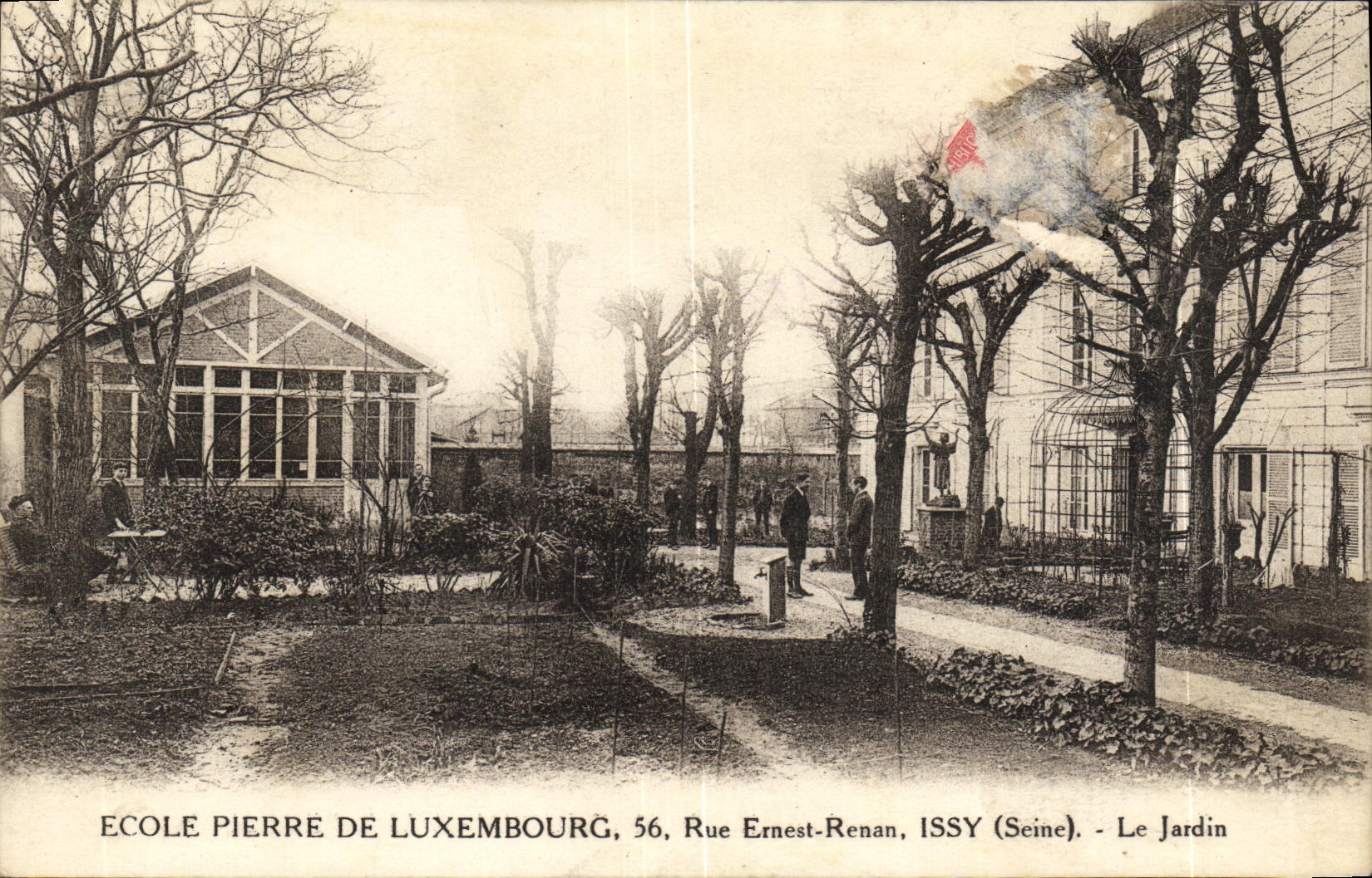 CPA Ecole Pierrre de Luxembourg Rue Ernest Renan Issy Le Jardin
