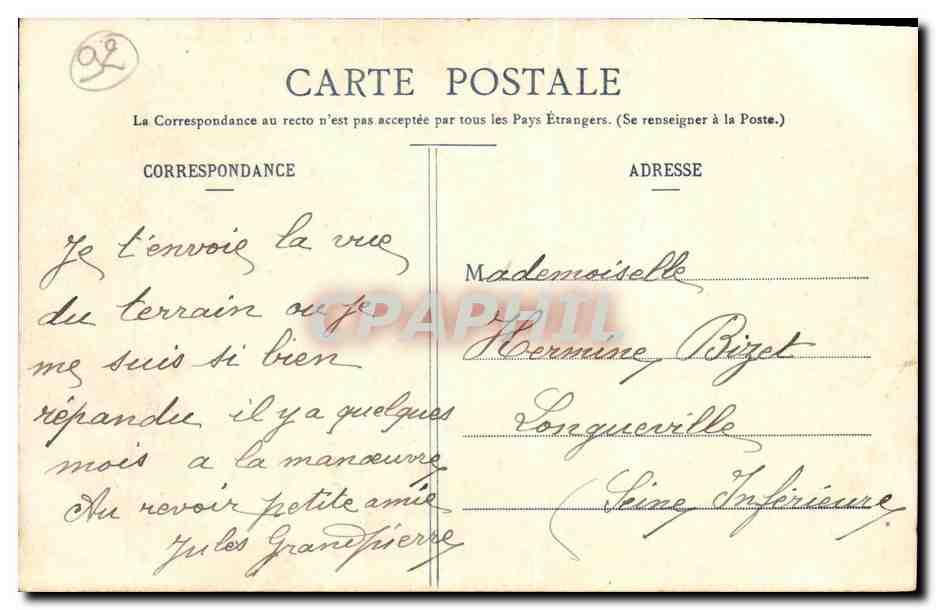 CPA Issy les Moulineaux Le Champ de Manoeuvres Militaria — Verso