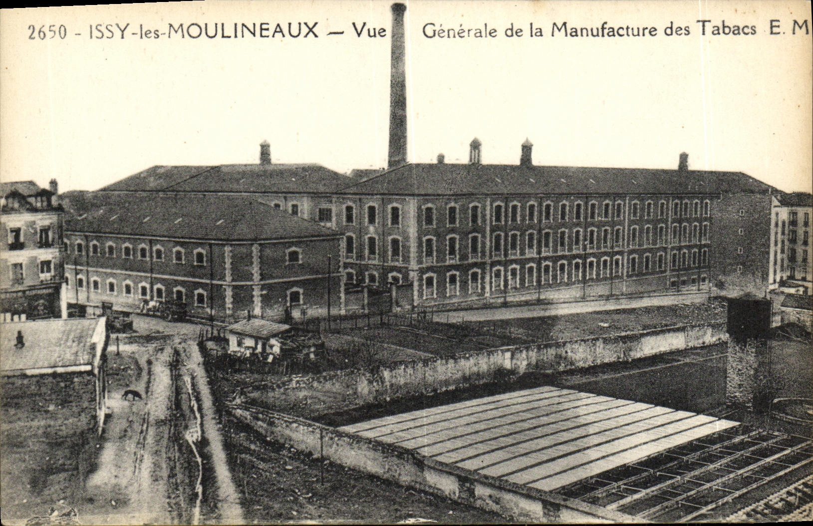CPA Issy les Moulineaux Vue Generale de la Manufacture des Tabacs