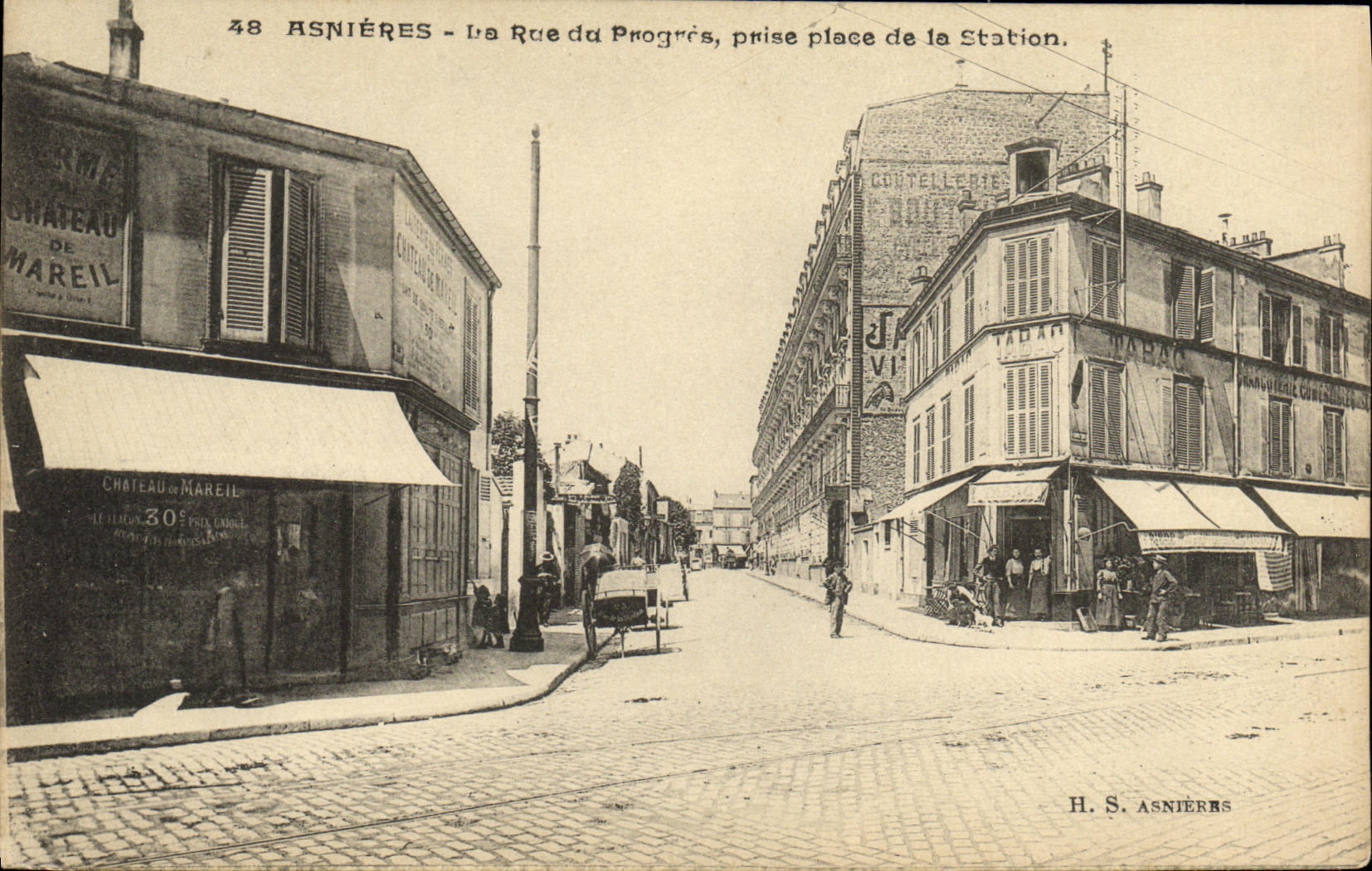 CPA Asnieres La Rue du Progres prise Place de la Station
