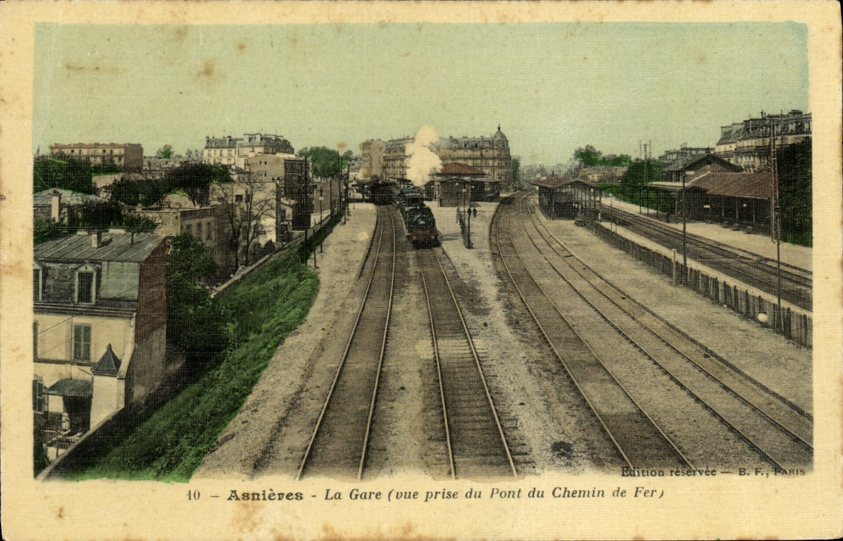 CPA Asnieres La Gare Train carte toilee 