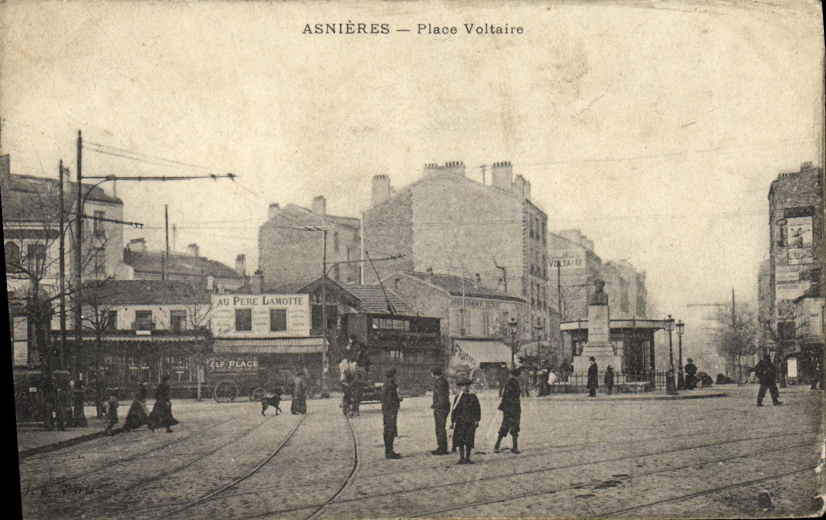 CPA Asnieres Place Voltaire