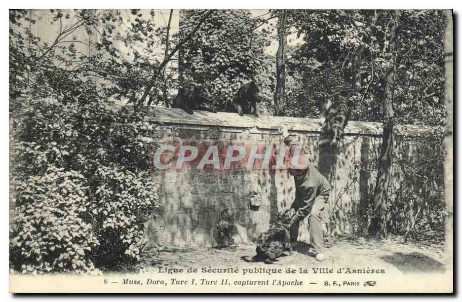 CPA Ligue de Securite Publique de la Ville d Asnieres Muse Dora Turc capurent l Apache 