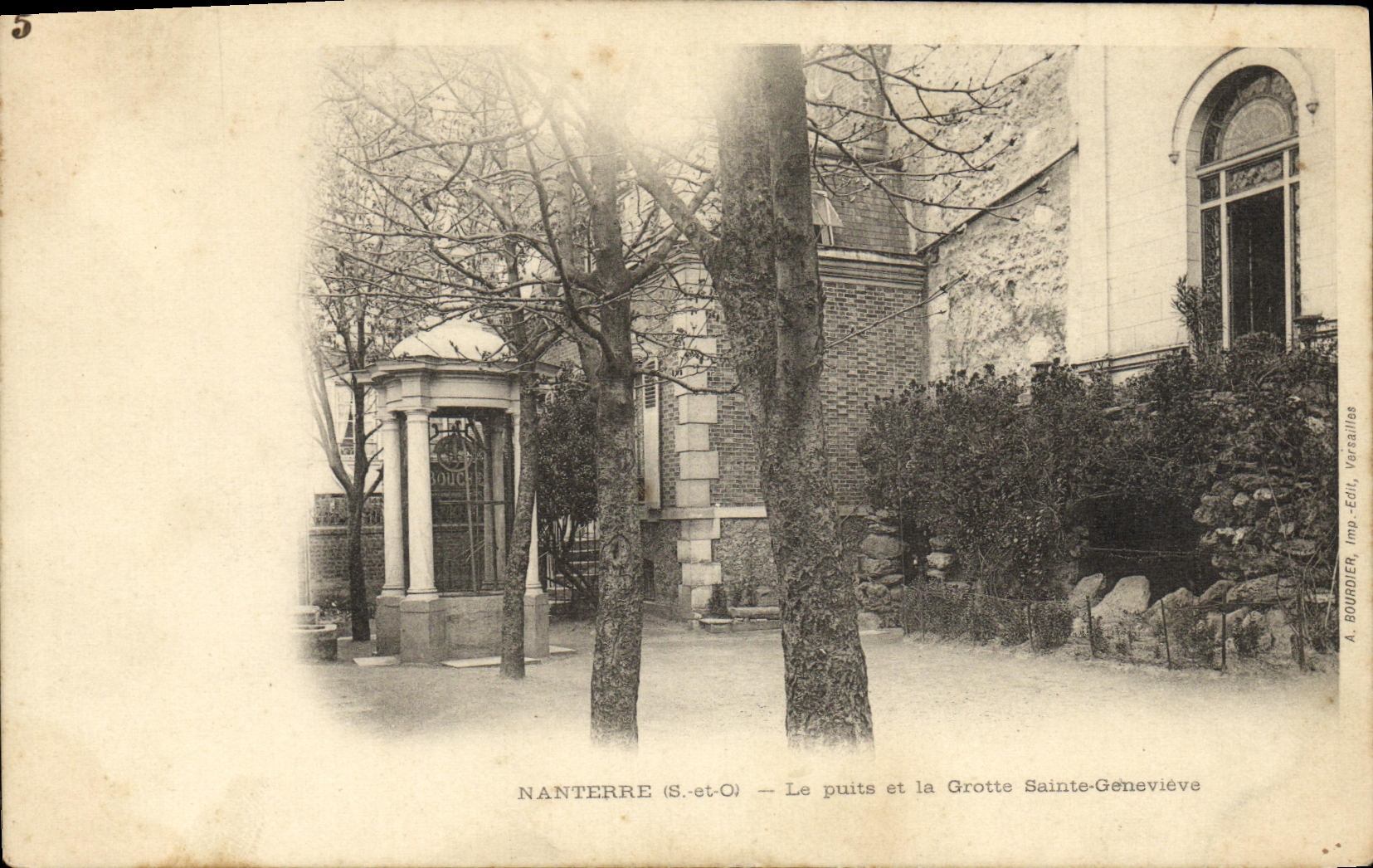 CPA Nanterre Le Puits et la Grotte Sainte Genevieve 