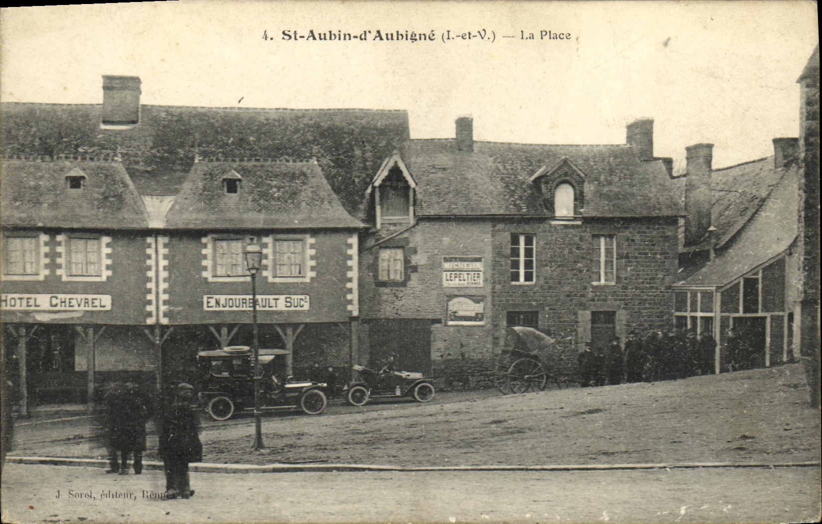 St-Aubin-d'Aubigné (L.-et-V.) — La Place — J. Sorel, éditeur, Rennes