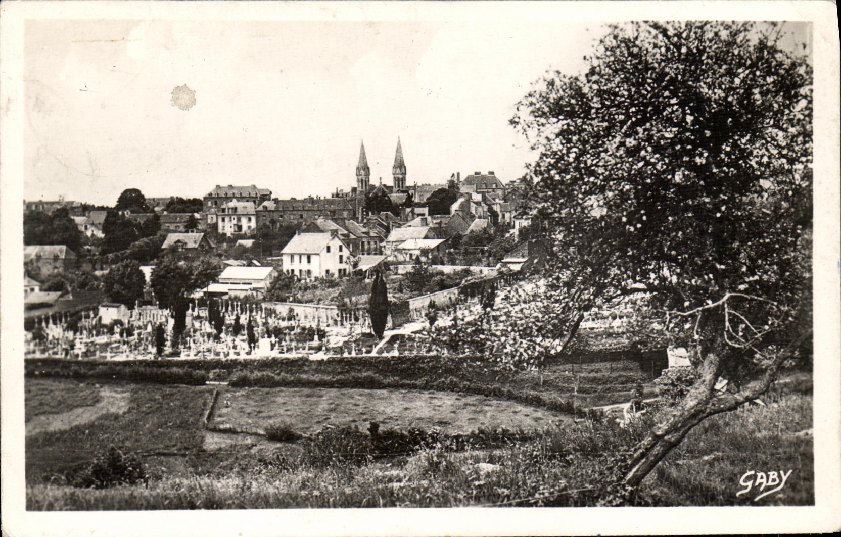 Bain-de-Bretagne — Vue générale — Éditions Gaby - Recto
