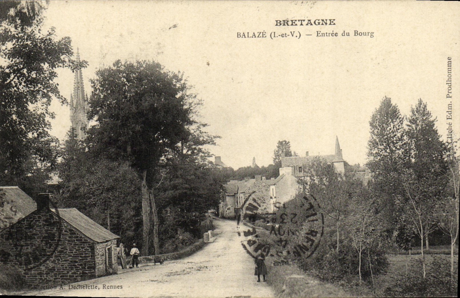 CPA Balaze Entree du Bourg