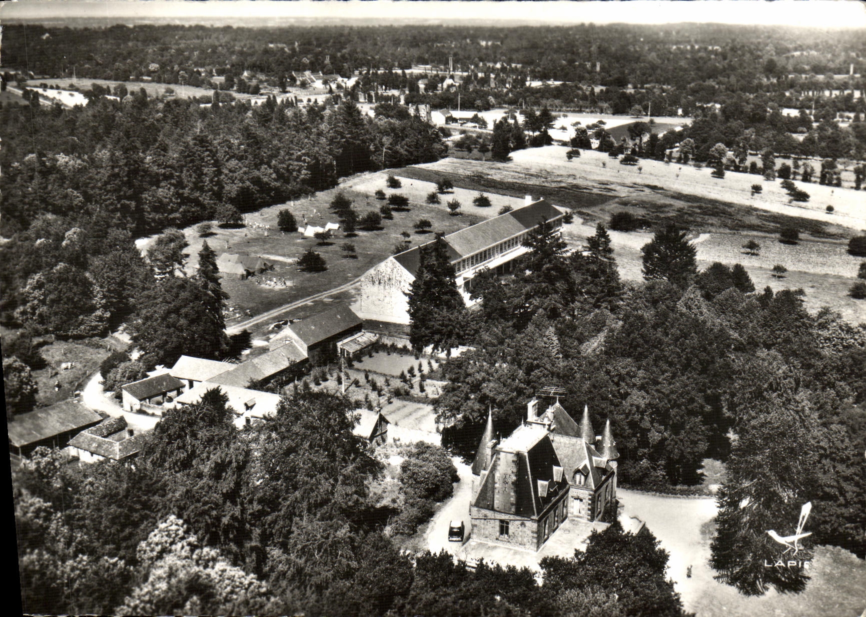 Bonnemain (Ille-et-Vilaine) — Le Château et L'Aéarium des Diablaires — Édition LAPIE