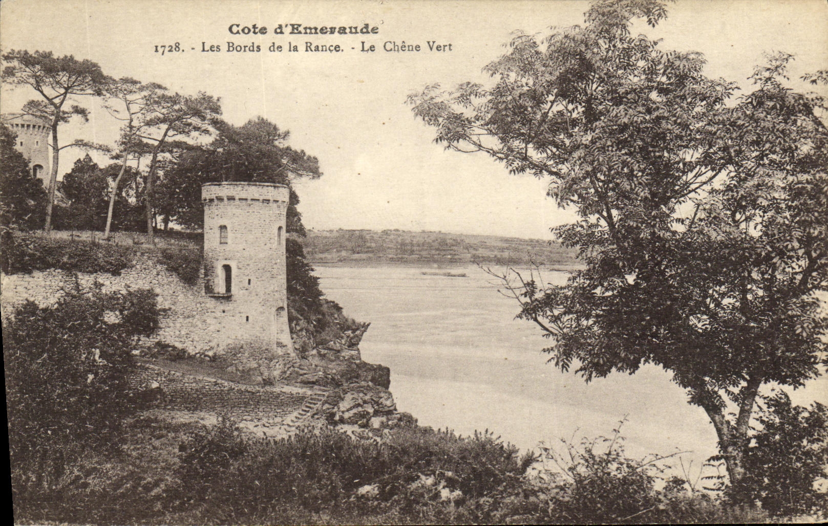 Côte d'Émeraude — Les Bords de la Rance. Le Chêne Vert — Laurent-Mc. Rennes