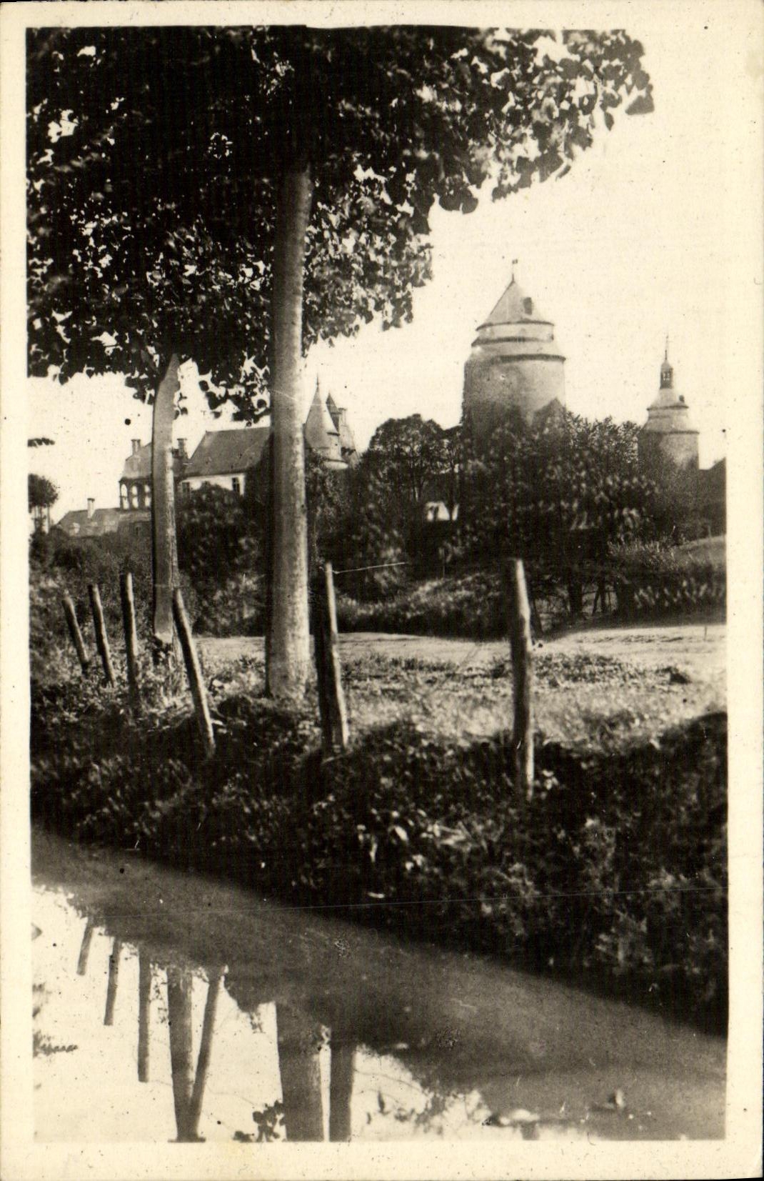 CPA Chateaubourg les Bords de la riviere Yaigne 