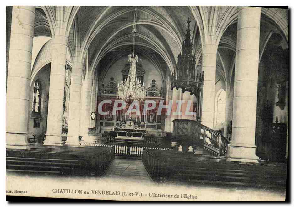 Chatillon-en-Vendélaïs — L'Intérieur de l'Église — éditeur Reannes
