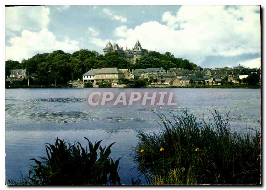 Château de Combourg — vue sur le lac — Éditions Artaud et Cie