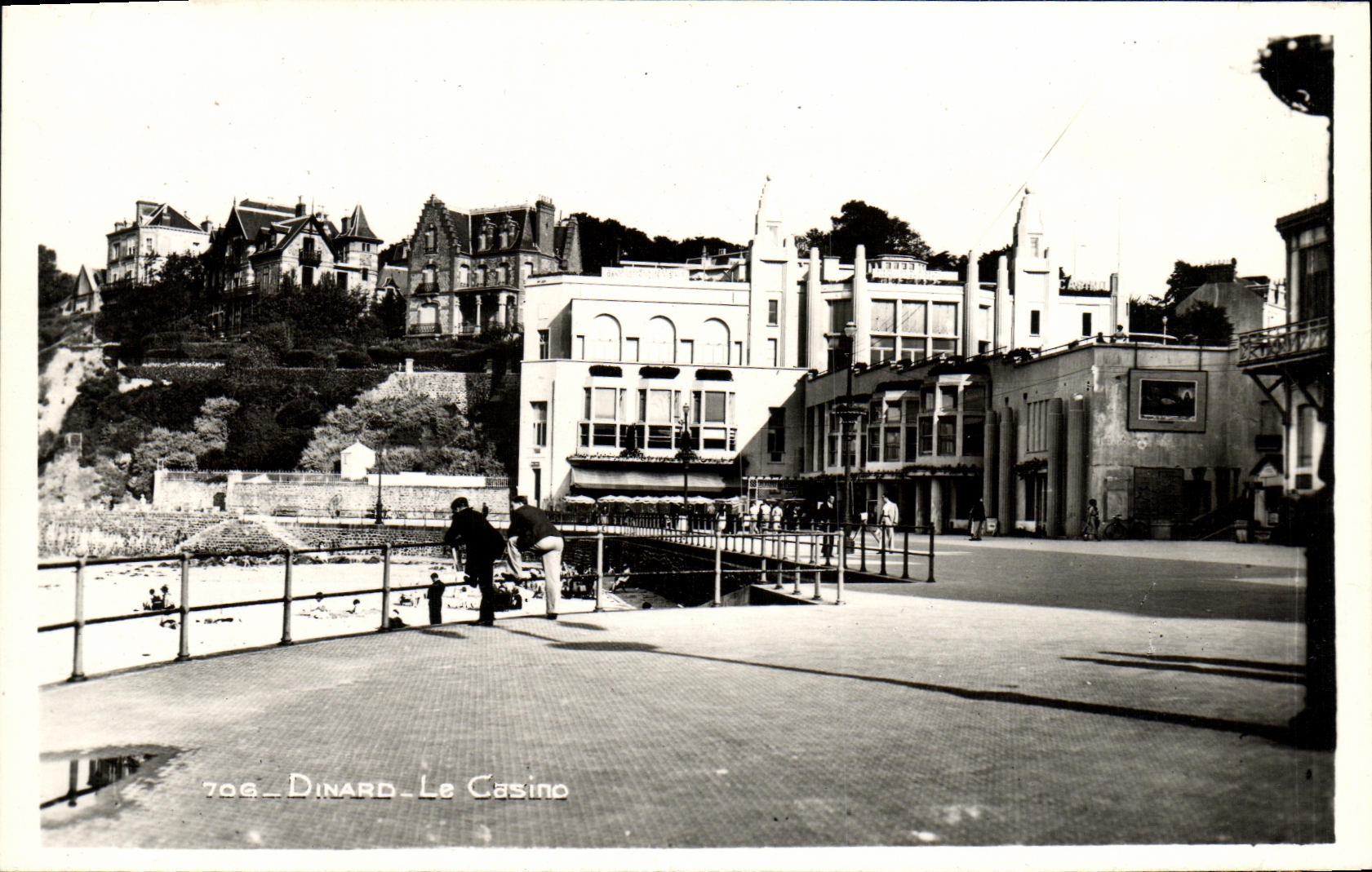 Dinard - Le Casino — vue du quai et du casino, éditeur 706 - Anverso
