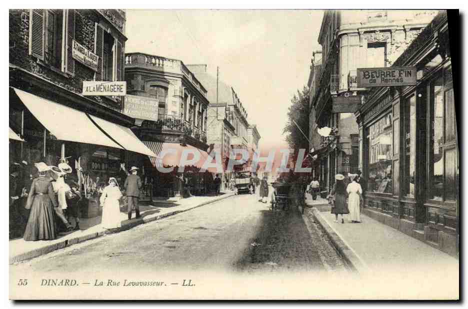 Dinard — La Rue Leuvrasseur — LL, n°55