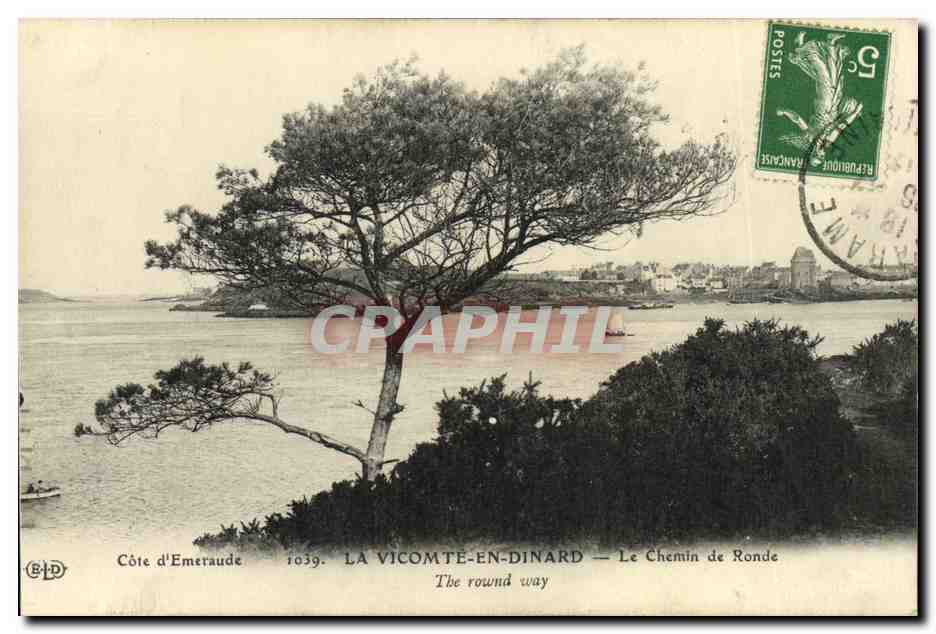 CPA La Vicomte en Dinard Le chemin de ronde 