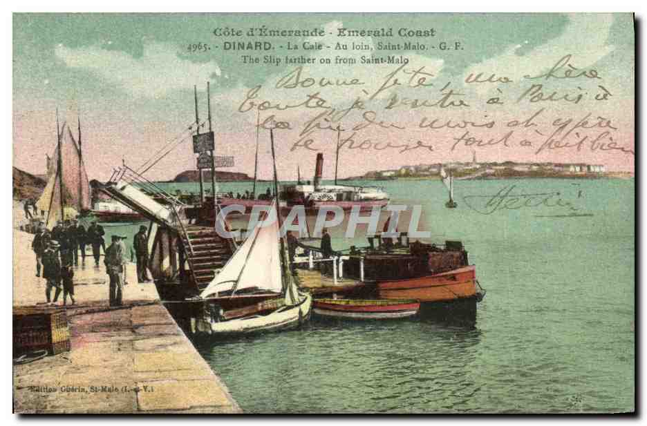 Côte d'Émeraude - Emerald Coast - DINARD - La Cale - Au loin, Saint-Malo - G.F.