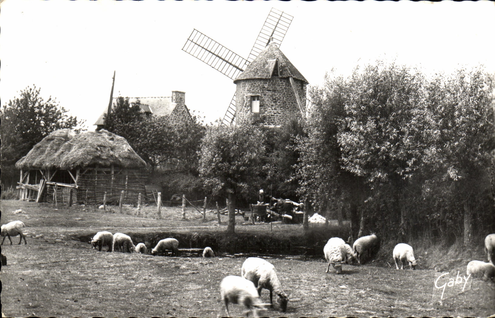 Le Moulin du Tertre — Le Mont Dol (I.-et-V.) — Éditions Gaby