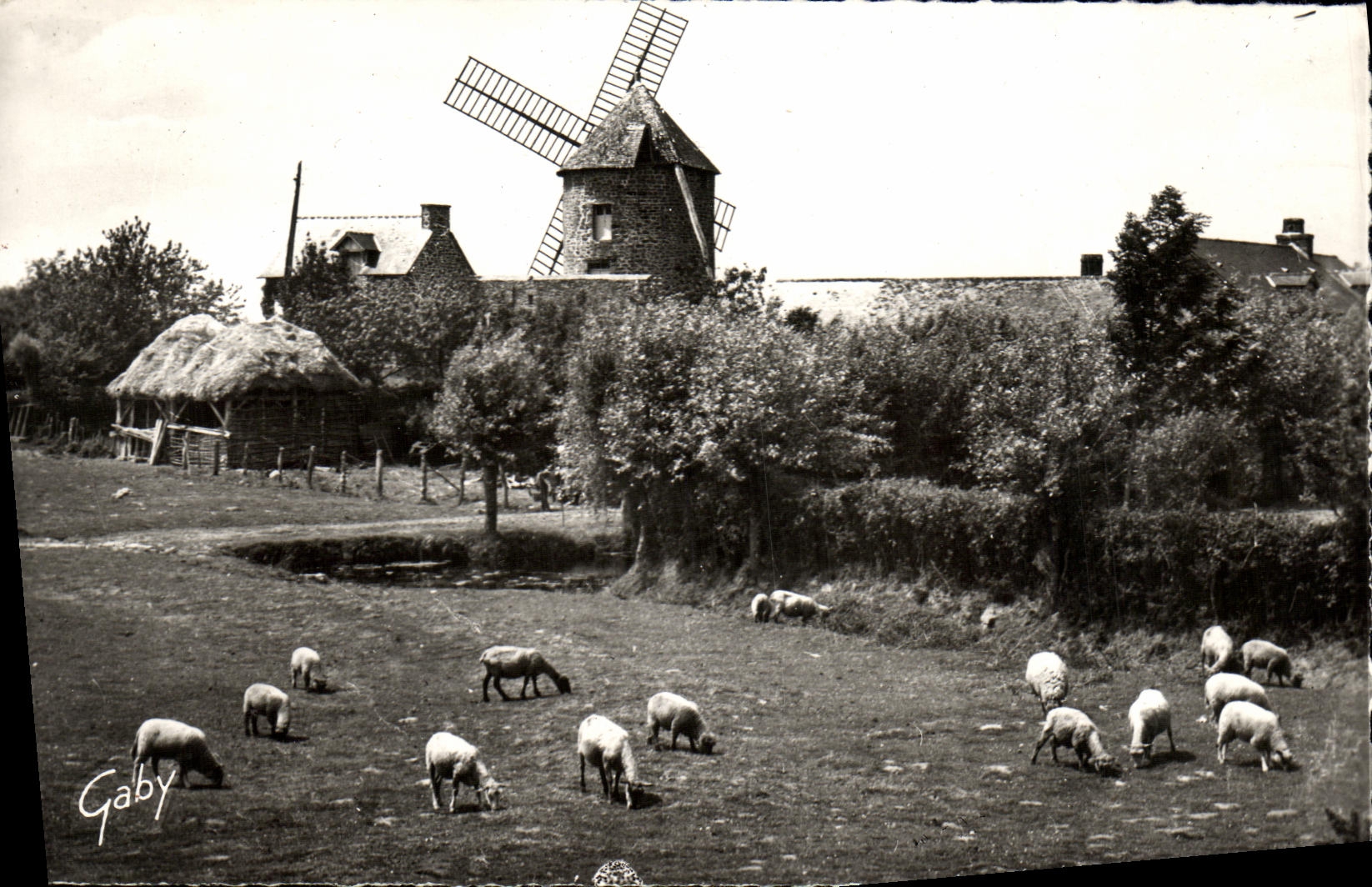 Le Moulin du Tertre — Mont Dol (Loire-Atlantique) — Éditions Gaby