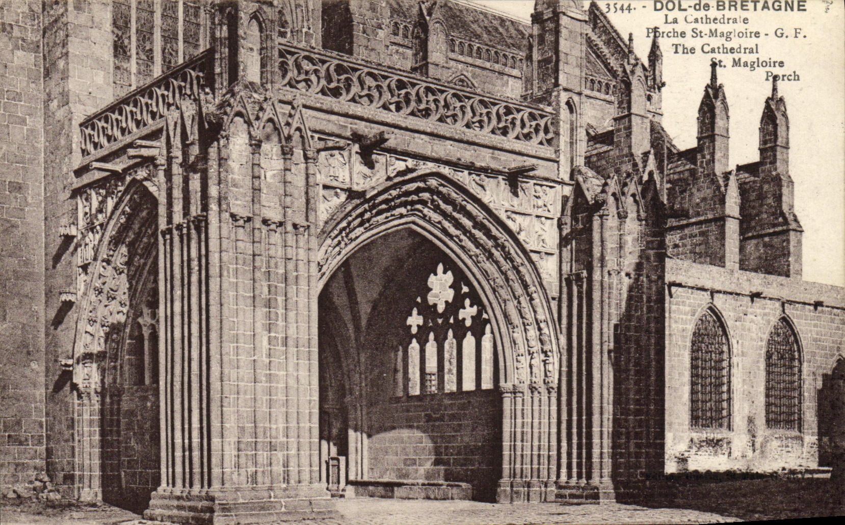 Dol-de-Bretagne — La Cathédrale — G. F. n° 3544