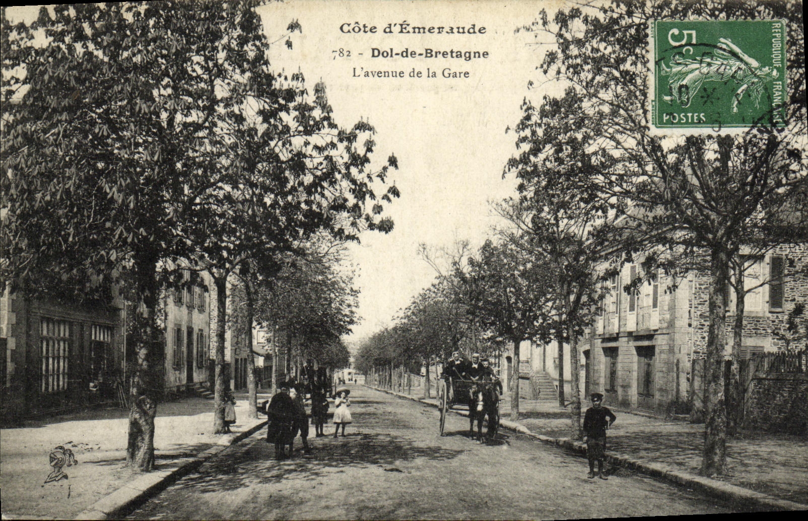 Côte d'Émeraude — Dol-de-Bretagne — L'avenue de la Gare — H. Le Malliot, éditeur