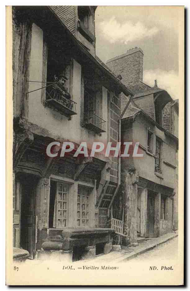CPA Dol Vieilles Maisons