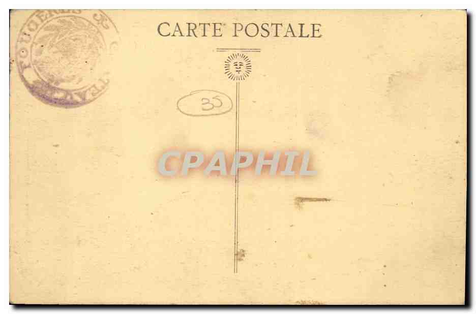 CPA Fougeres Le Monument aux Morts Motif principal Militaria — Verso