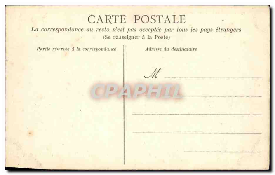 Fougeres - Plaza Lariboisière — estatua ecuestre y edificio con fachada rayada — Colección G.B. — Reverso