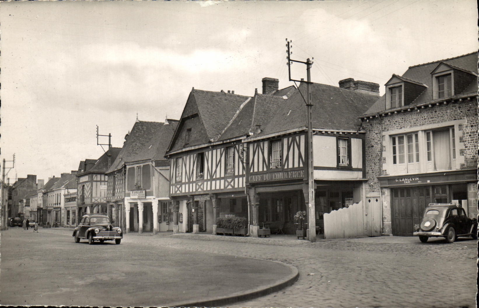Les Vieux Porches — La Guerche-de-Bretagne — Éditions Gaby
