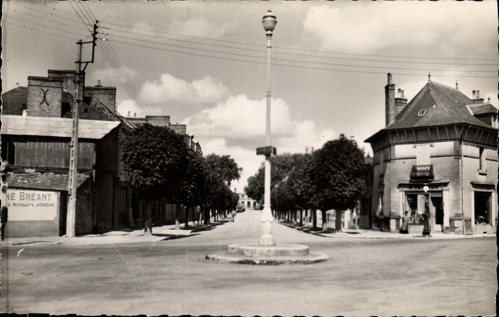 La Guerche-de-Bretagne — Avenue Général-Leclerc — Édition Désert