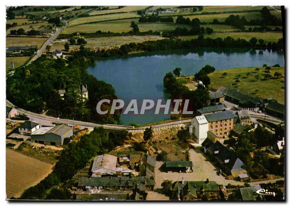 Martigné-Ferchaud — Vue aérienne des moulins et de l'étang — Édition Ping