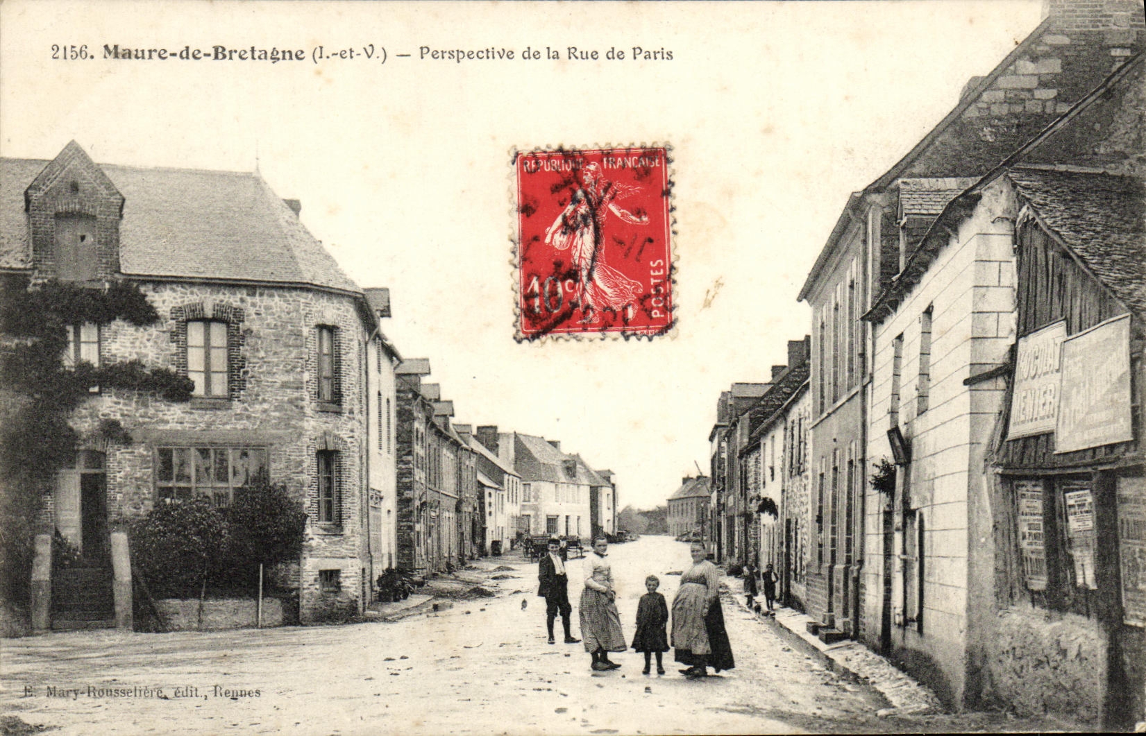 Maure-de-Bretagne (Il-et-V.) — Perspective de la Rue de Paris — E. Mary-Rousselière, Rennes