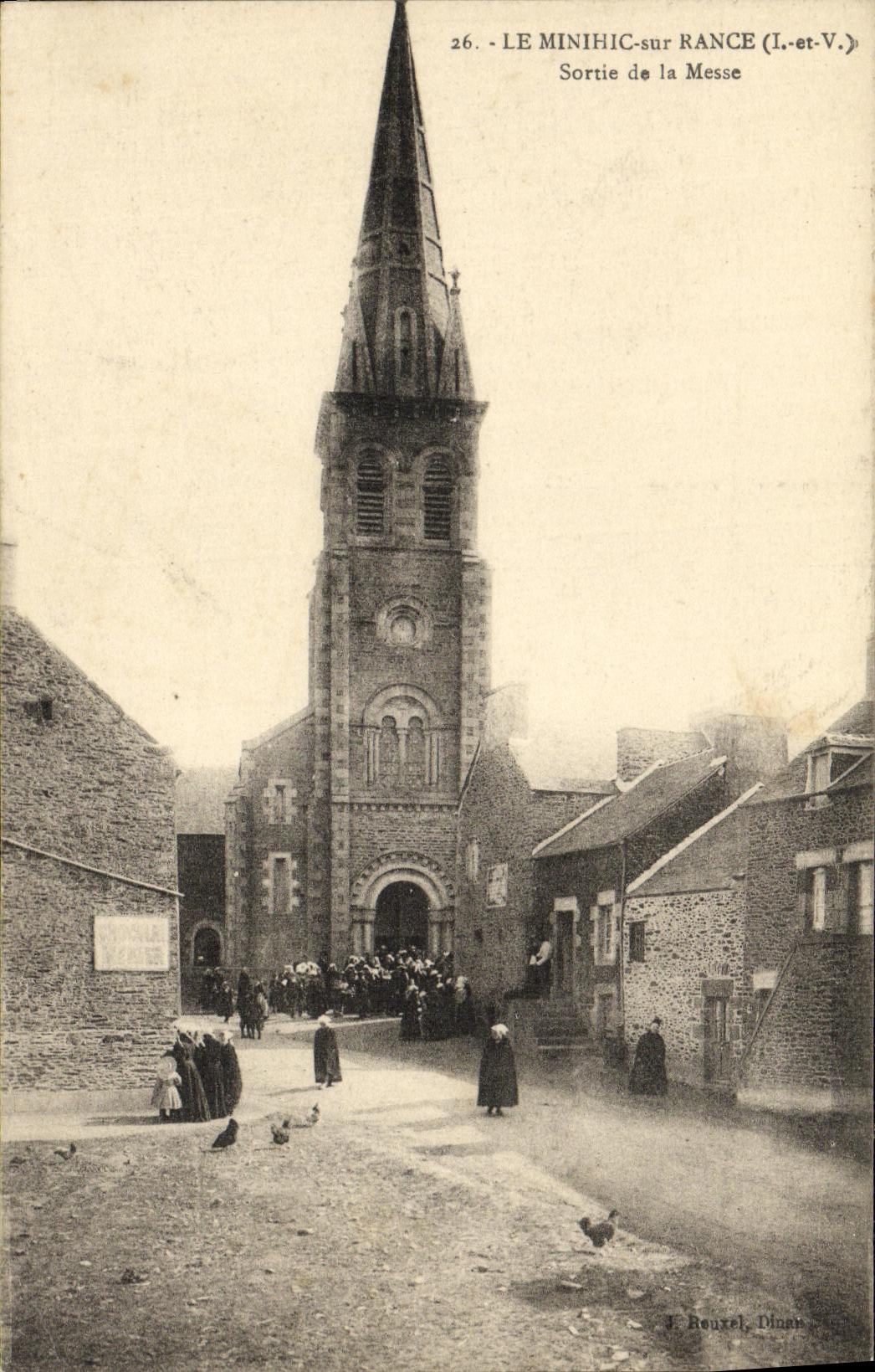 Le Minihic-sur-Rance — Ausgang der Messe — F. Reuxel, Dinant
