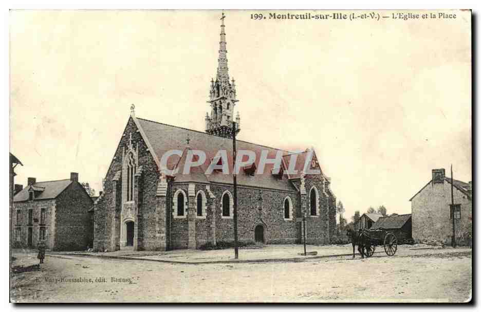 CPA Montreuil Sur Ille L Eglise et la Place