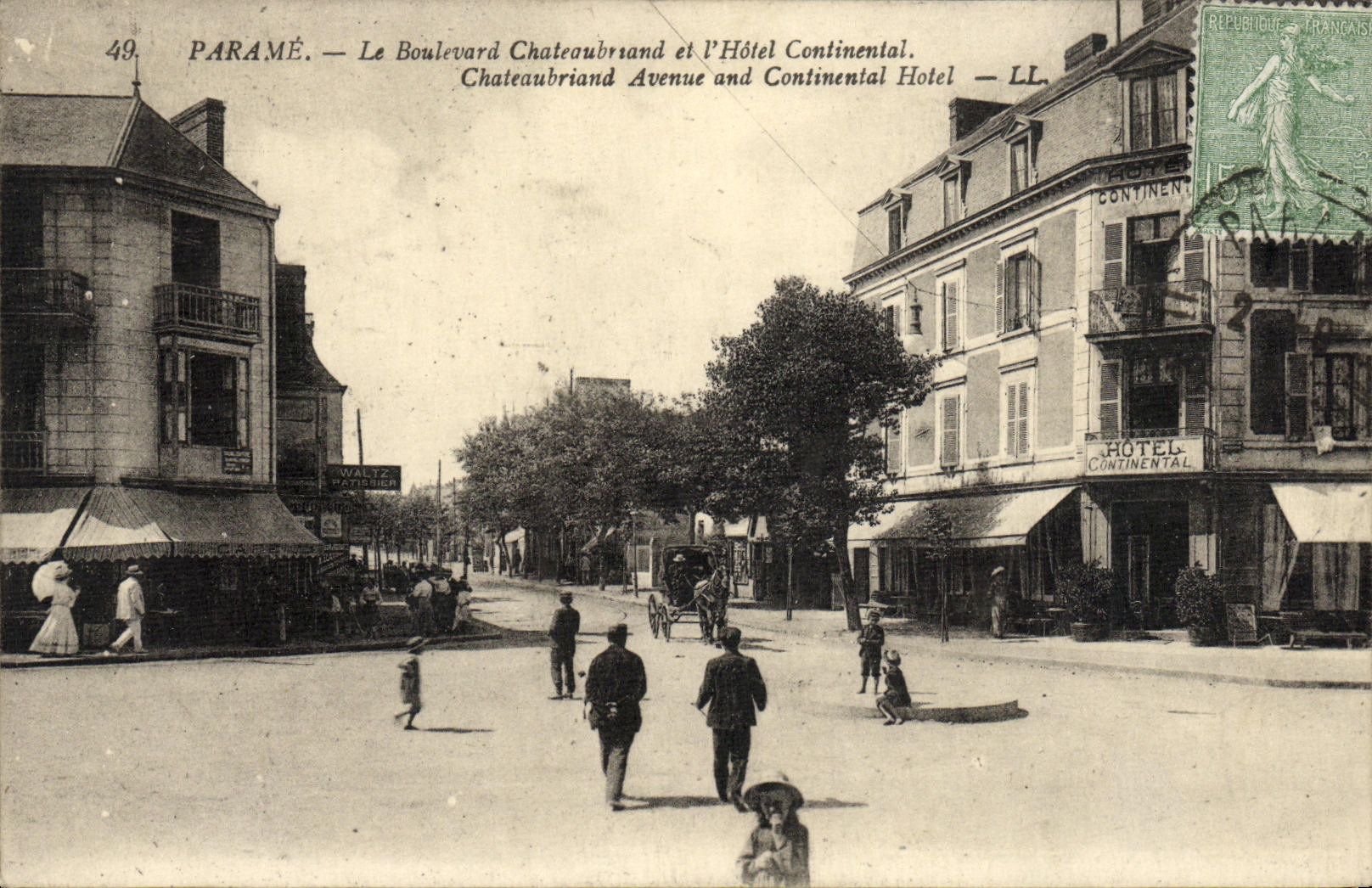 CPA Parame Le Boulevard Rochebonne et l hotel Continental