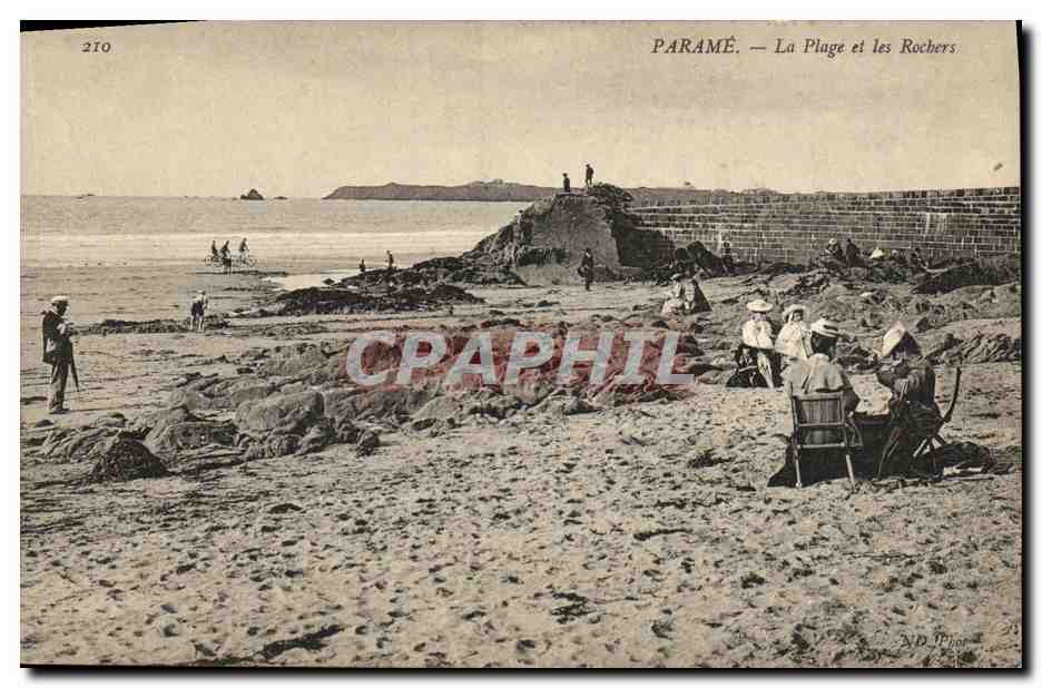 CPA Parame La Plage et les Rochers