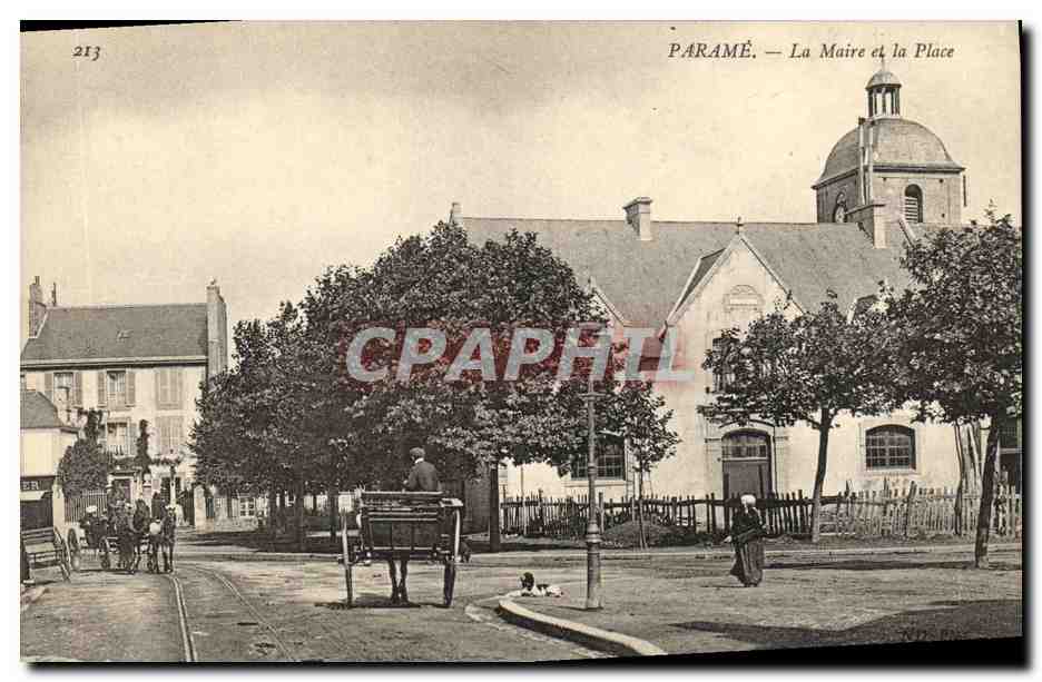 CPA Parame La Mairie et la Place