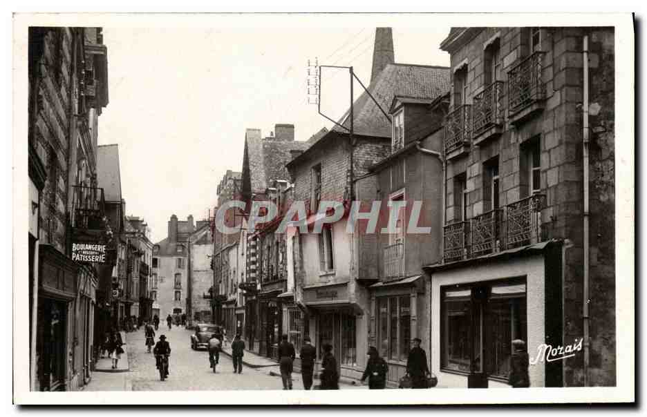 Rue de la Grande Rue à Redon — vue de rue avec boulangerie-pâtisserie — éditeur Morais