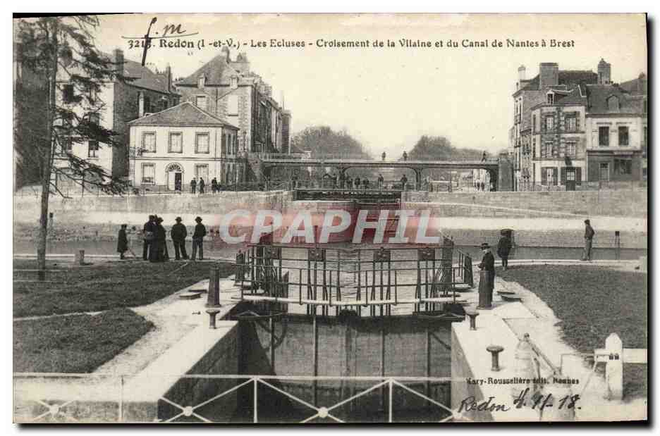 Redon (Il-et-V.) - Les Ecluses - Croisement de la Vilaine et du Canal de Nantes à Brest