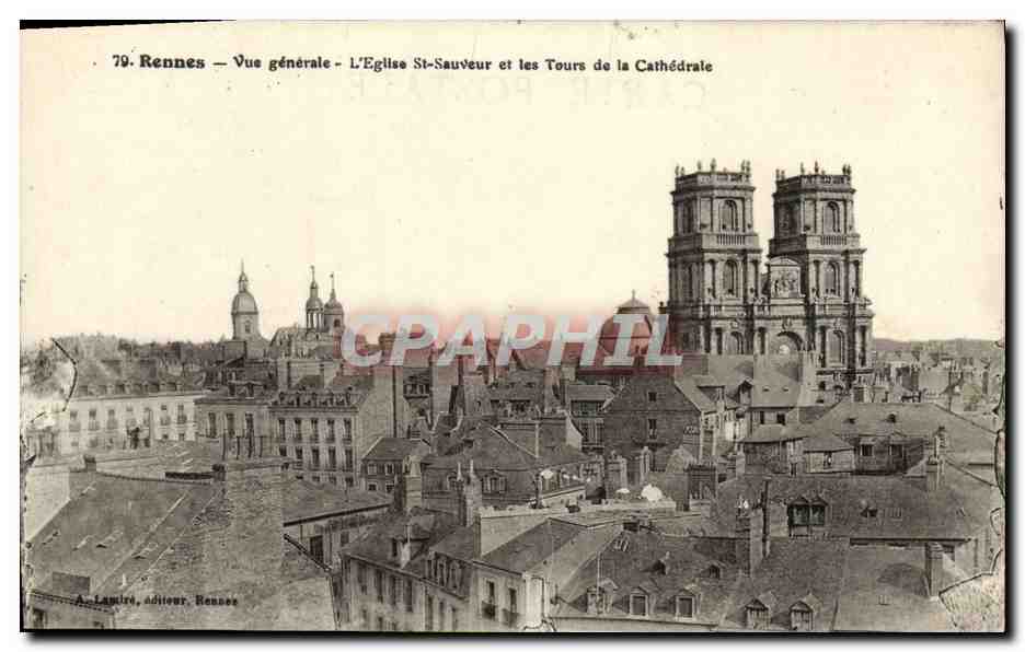 CPA Rennes Vue generale L Eglise St Sauveur et les Tours de la Cathedrale 