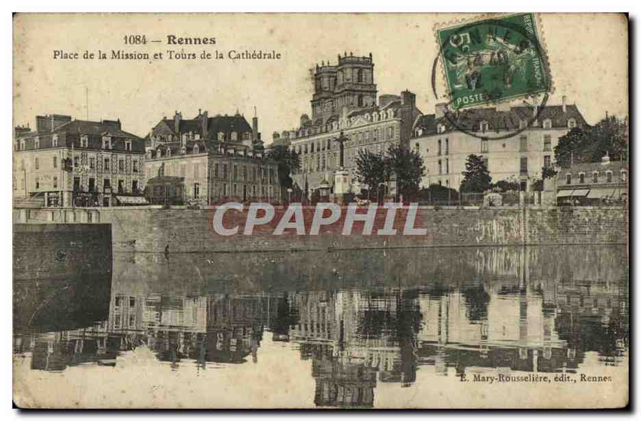 CPA Rennes Place de la Mission et Tours de la Cathedrale