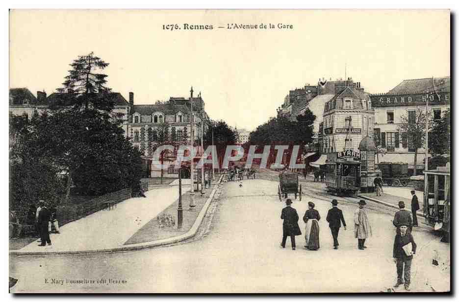 CPA Rennes L Avenue de la Gare Tramway