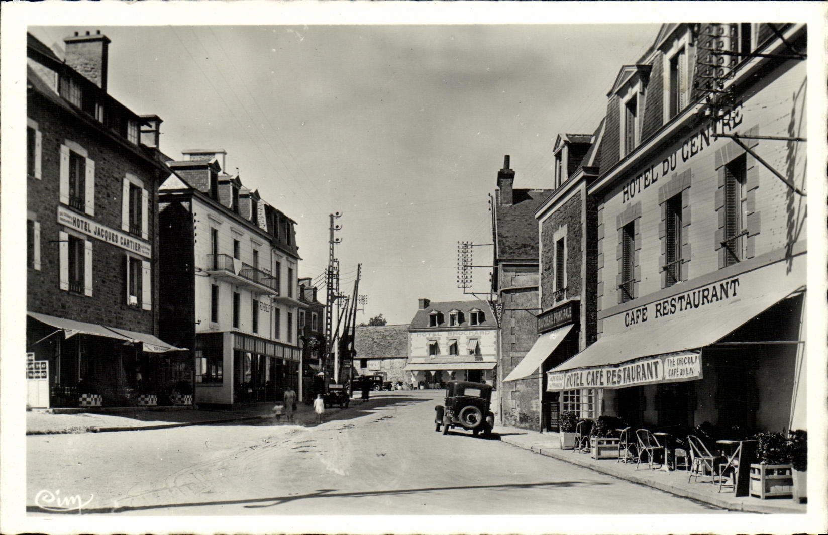 CPM Rotheneuf Le Bourg Cafe Restaurant Hotel du Centre Hotel Jacques Cartier