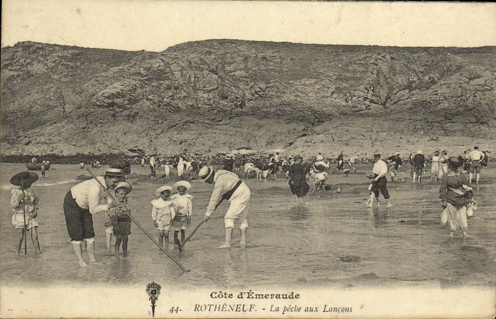 Côte d'Émeraude - La pêche aux Lançons — ROTHÉN ELF, n°44