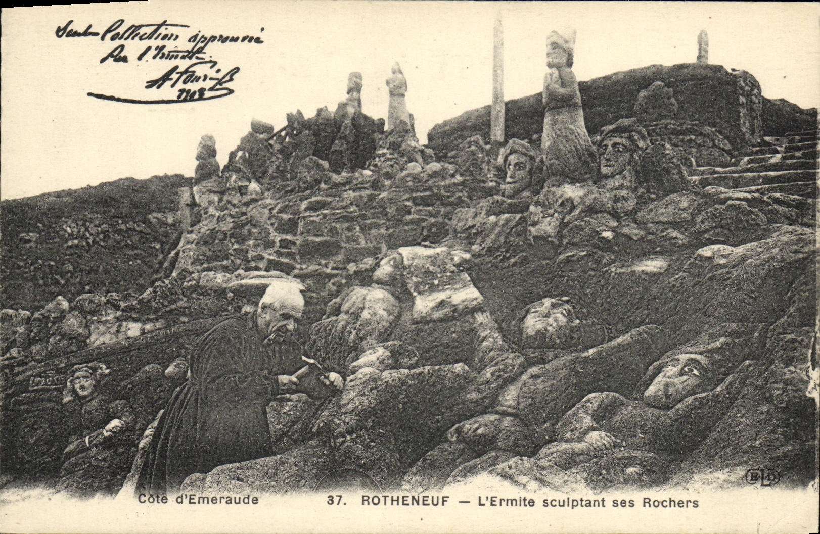 CPA Rotheneuf L Ermite Sculptant les Rochers
